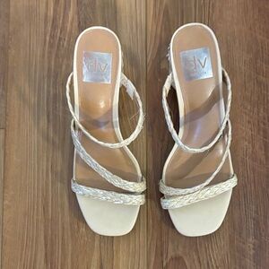 DV by Dolce Vita Women's Cream Strappy Sandals